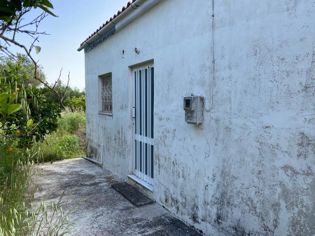 Land Of 2199 M² In Crete