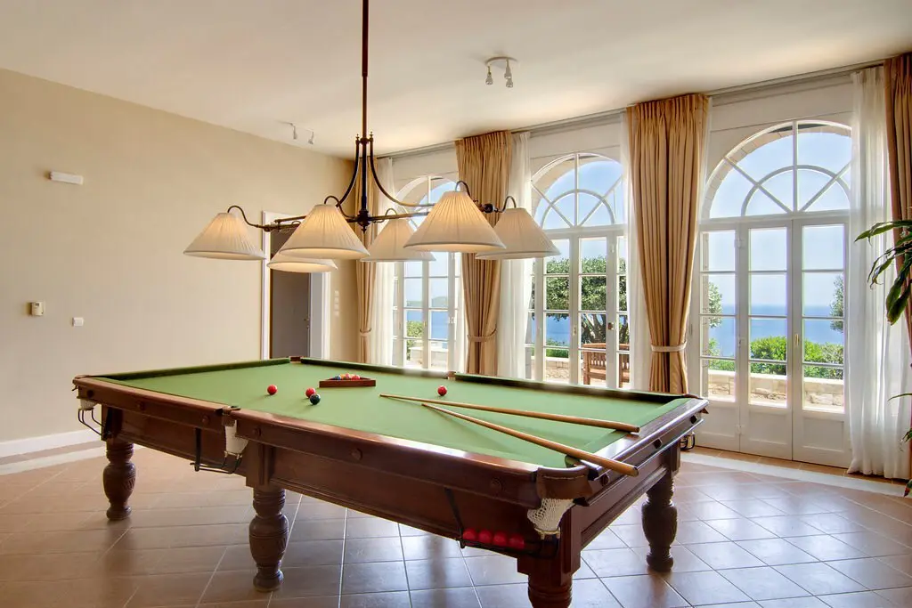 Villa Of 1200 M² In Crete