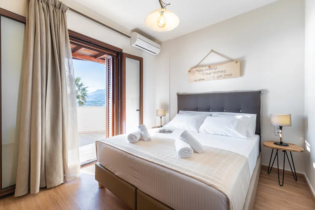 Villa Of 216 M² In Crete