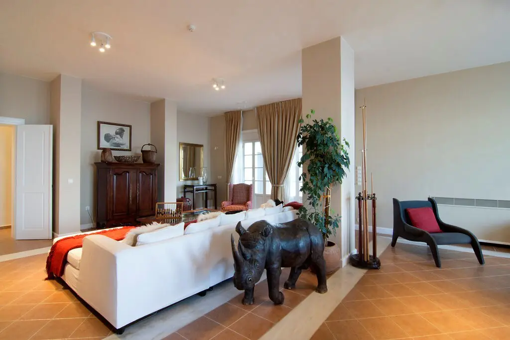 Villa Of 1200 M² In Crete
