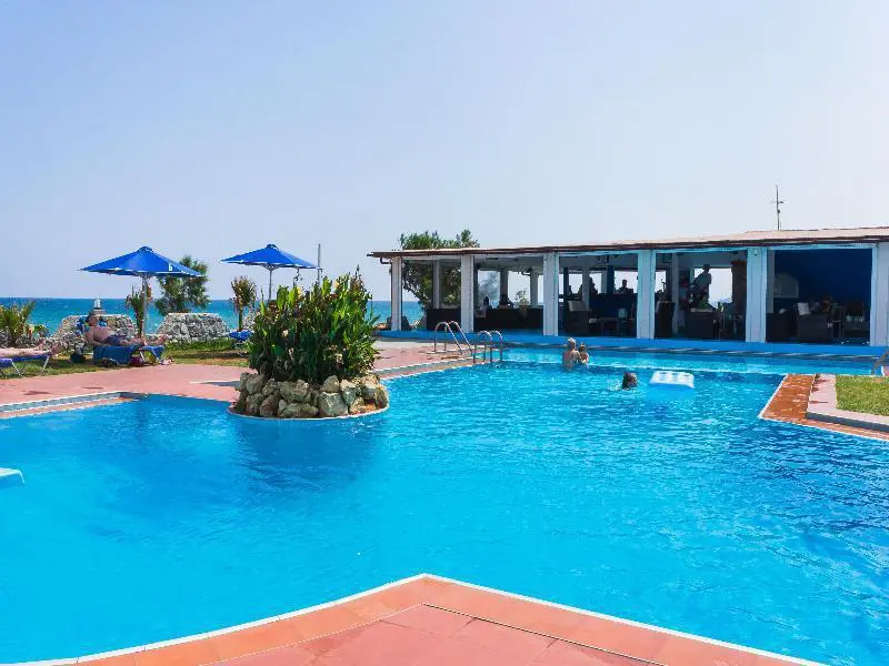 Hotel Of 0 M² In Crete