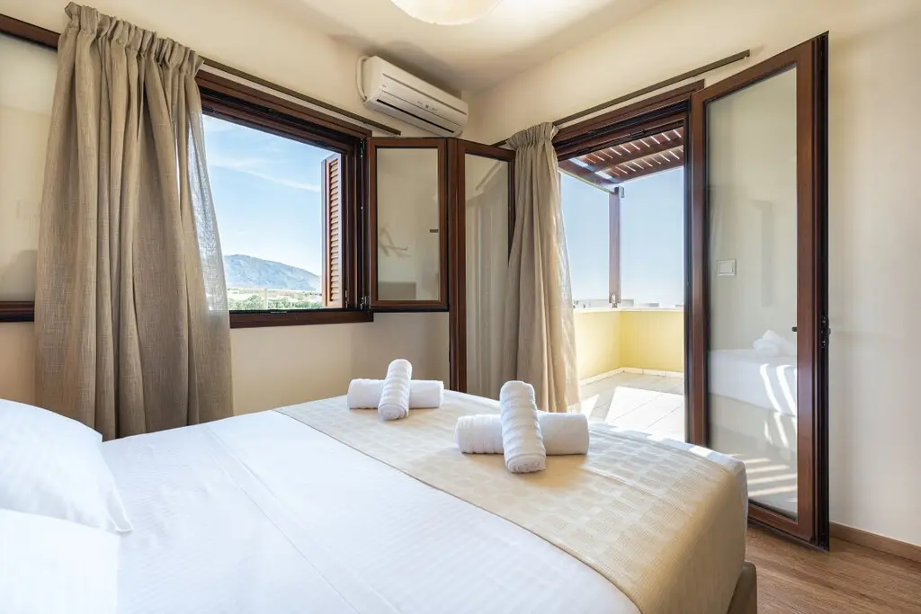 Villa Of 223 M² In Crete