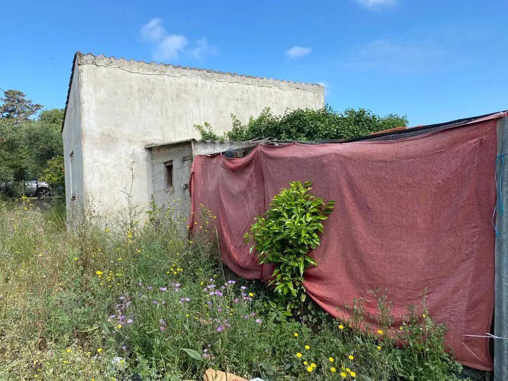 Land Of 2199 M² In Crete
