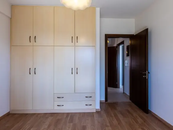 3-bedroom Flat In Makris Gialos, Greece (140 M²)