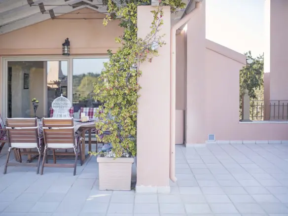 Villa In Corfu, Greece (464 M²)