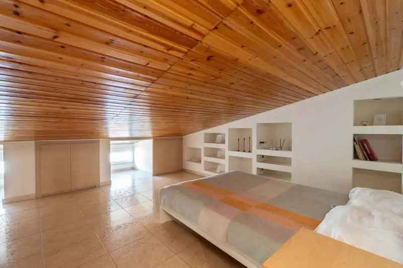 Flat 145 M² In Kavala Suburbs