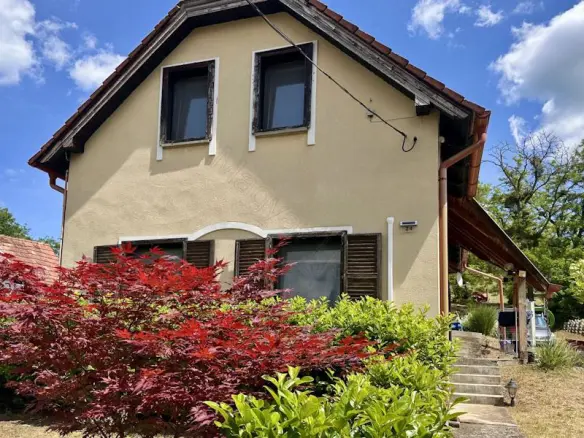House Of 100 M² With Garden In Gétye, Zala