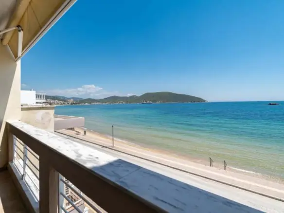 Flat In Eleitheres, Greece (145 M²)