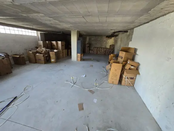 Warehouse In Villajoyosa, Spain (90 M²)