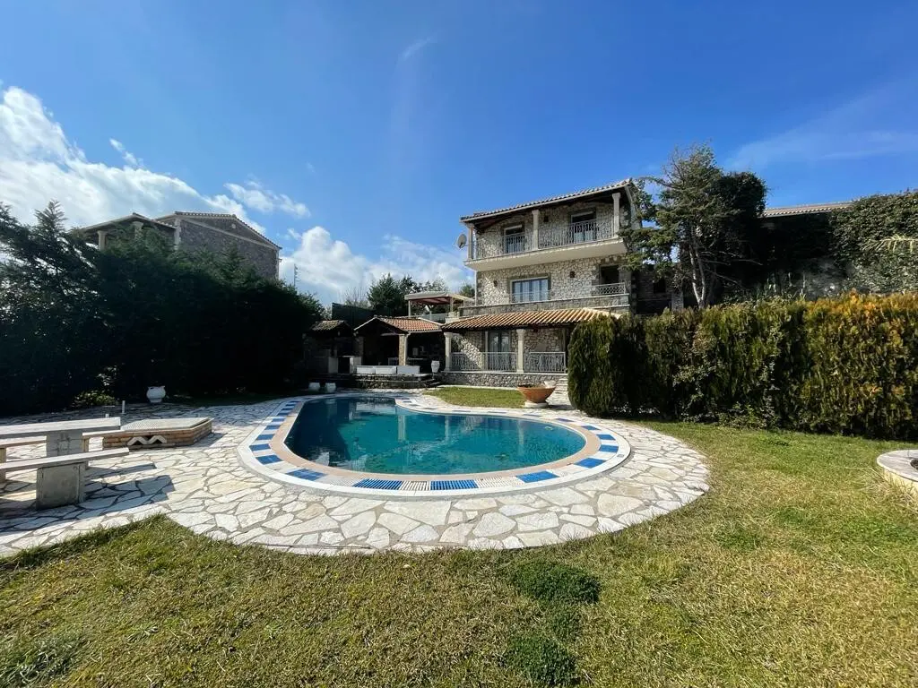 Villa Of 153 M² In Corfu