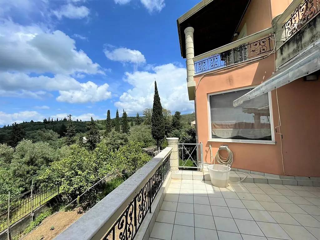 Detached House Of 270 M² In Corfu