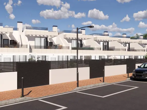 3-bedroom Country Land In Rojales, Spain (113 M²)