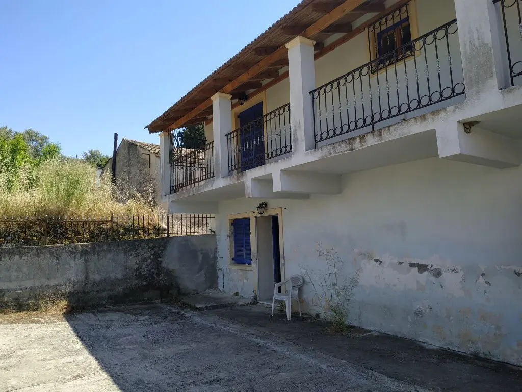 Detached House Of 222 M² In Corfu