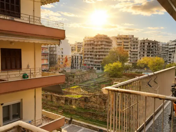 Flat Of 66 M² In Thessaloniki