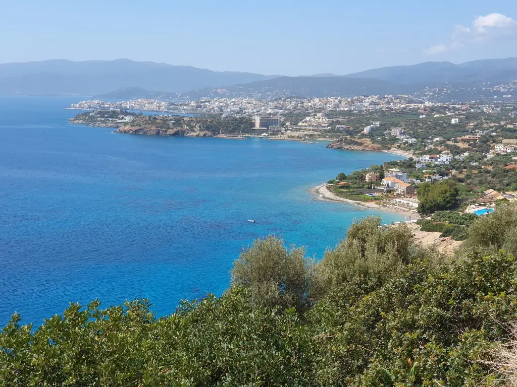 Land Of 1818 M² In Crete