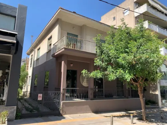 Land Of 470 M² In Athens