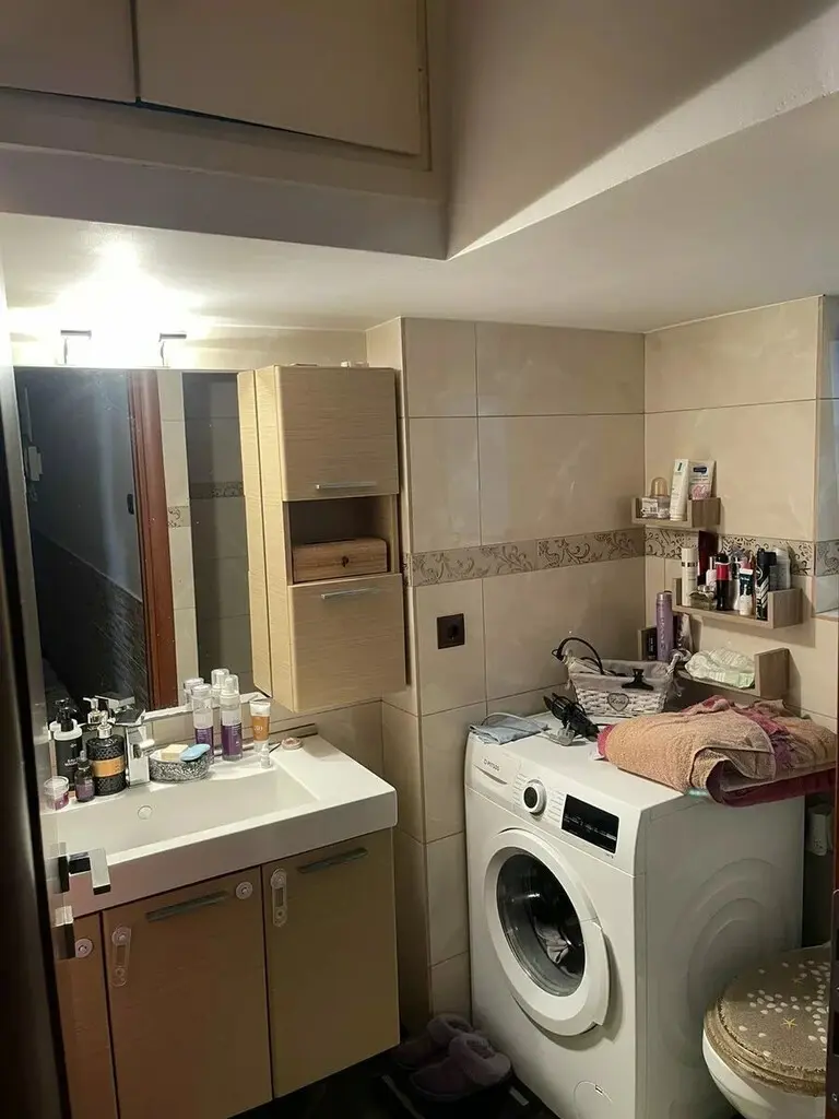 Flat Of 78 M² In Athens