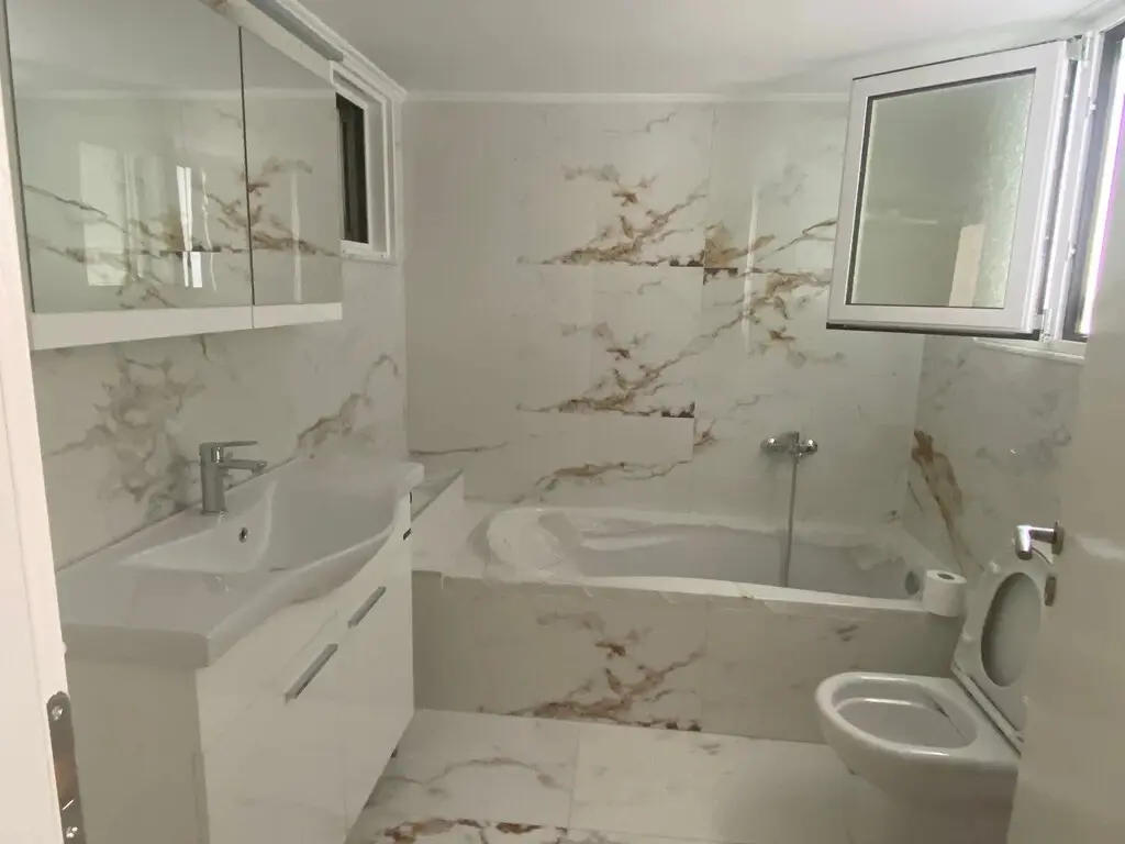Flat Of 139 M² In Athens