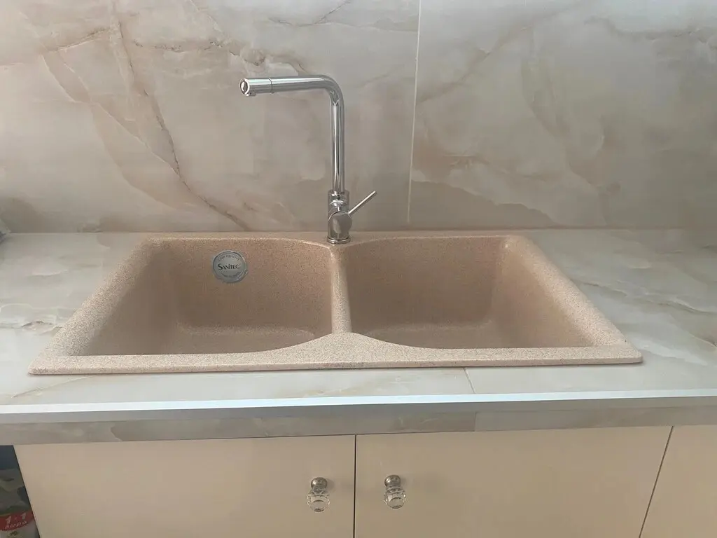 Flat Of 139 M² In Athens