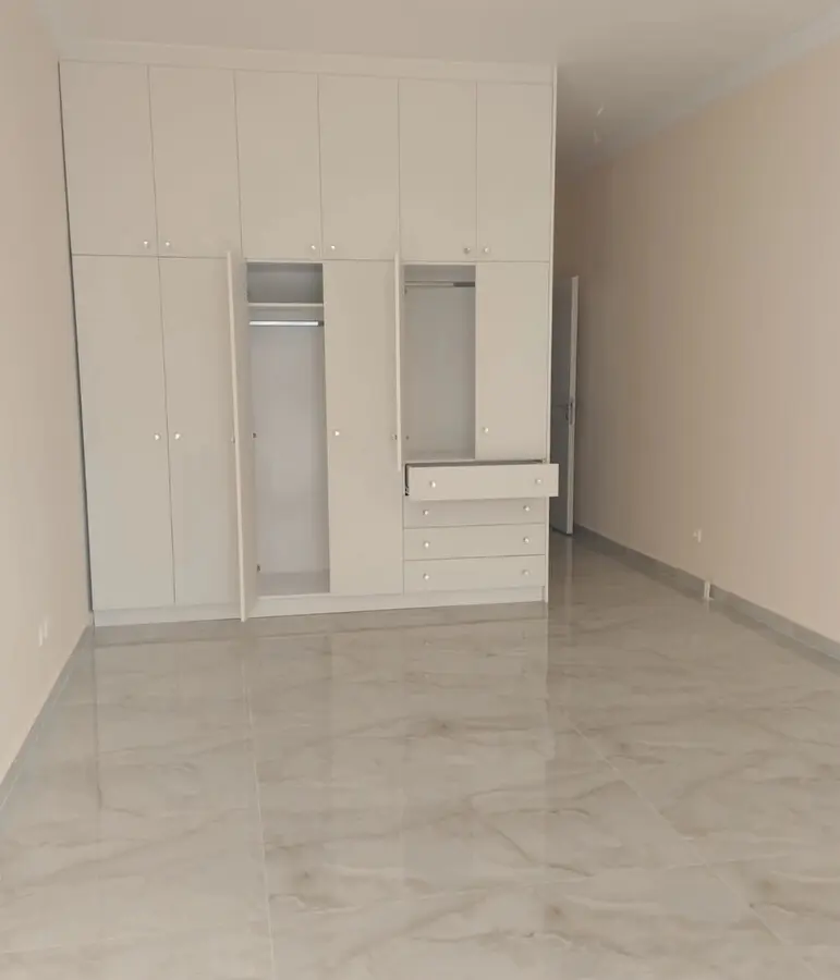 Flat Of 139 M² In Athens