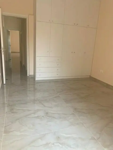 Flat Of 139 M² In Athens