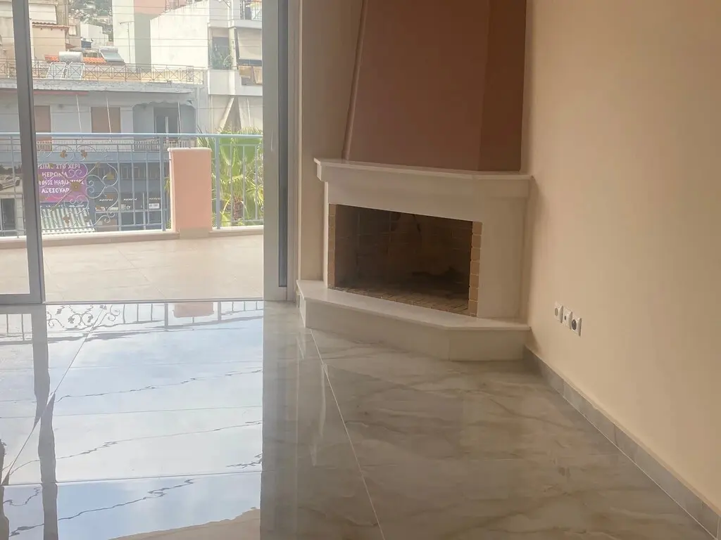 Flat Of 117 M² In Athens