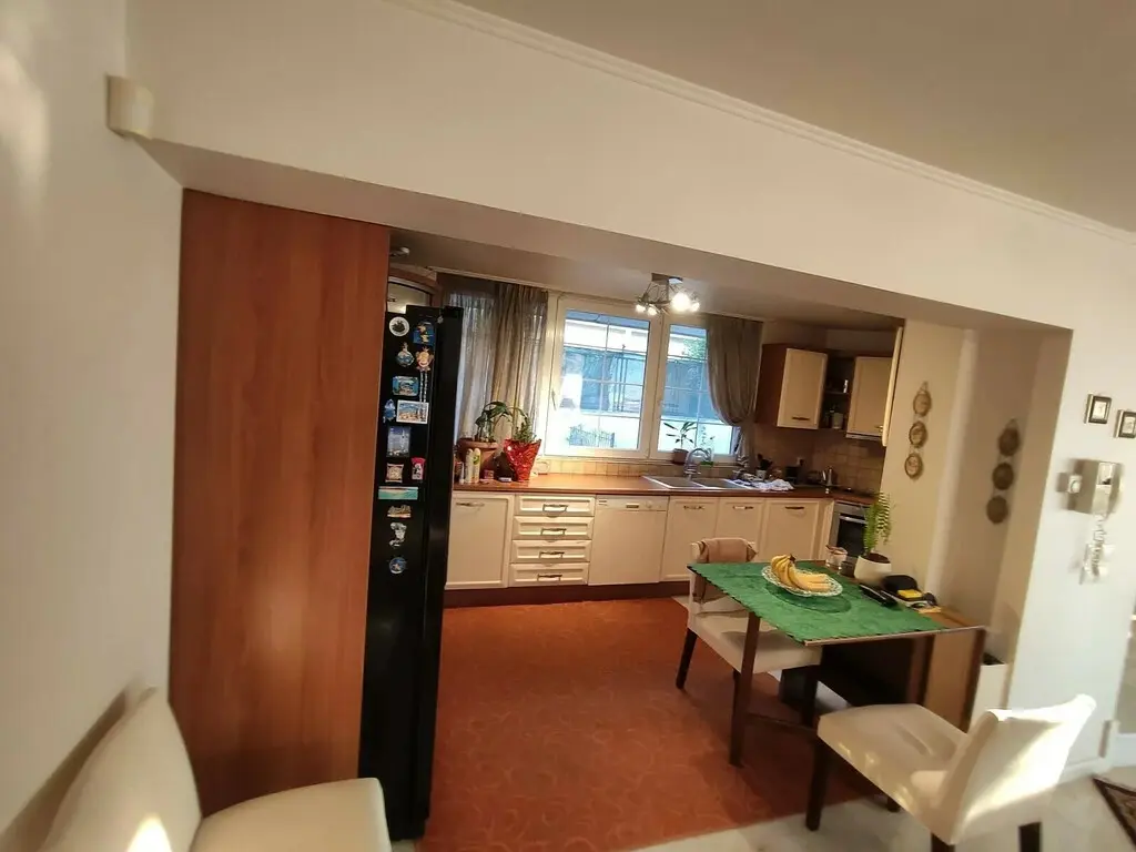 Detached House Of 286 M² In Athens