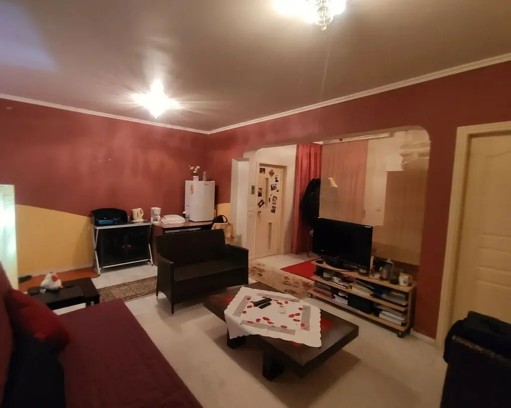 Detached House Of 286 M² In Athens