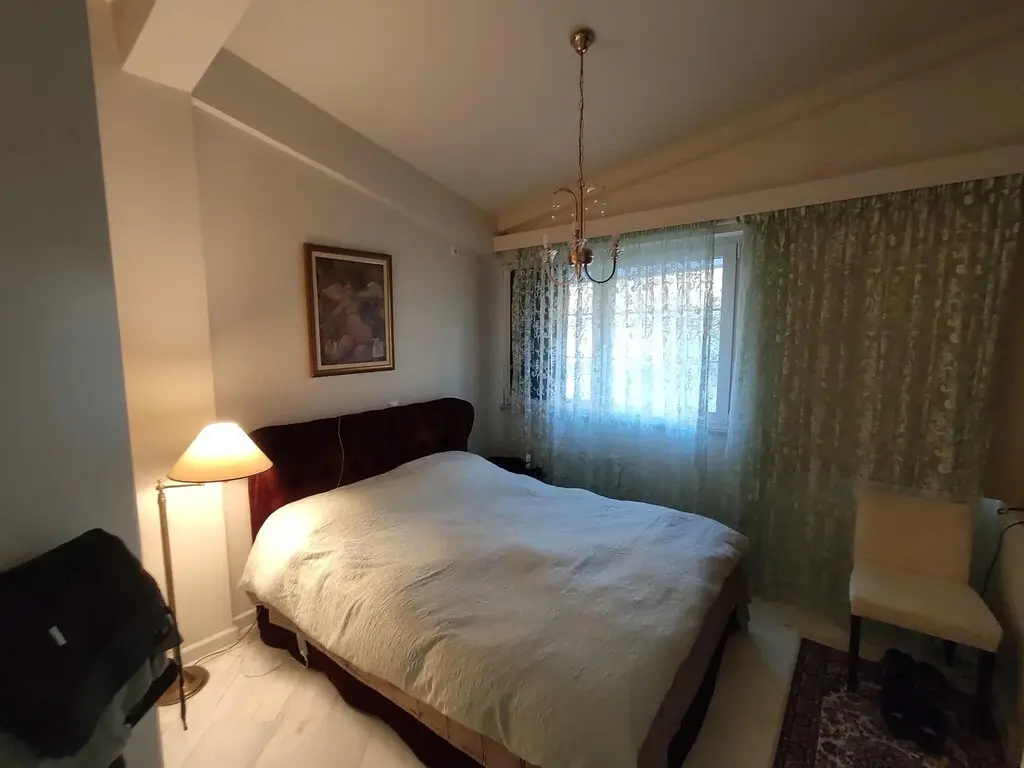 Detached House Of 286 M² In Athens