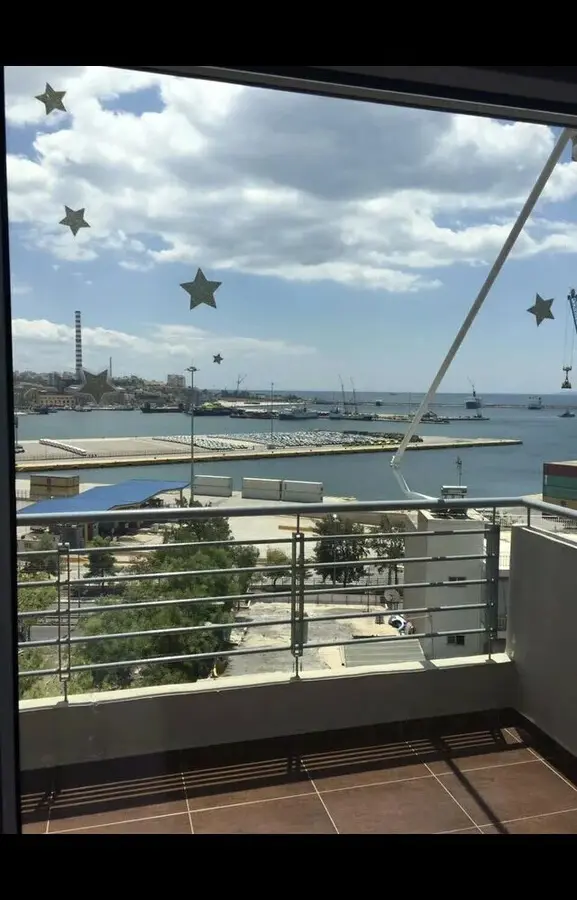 Apartment Of 80 M² In Athens