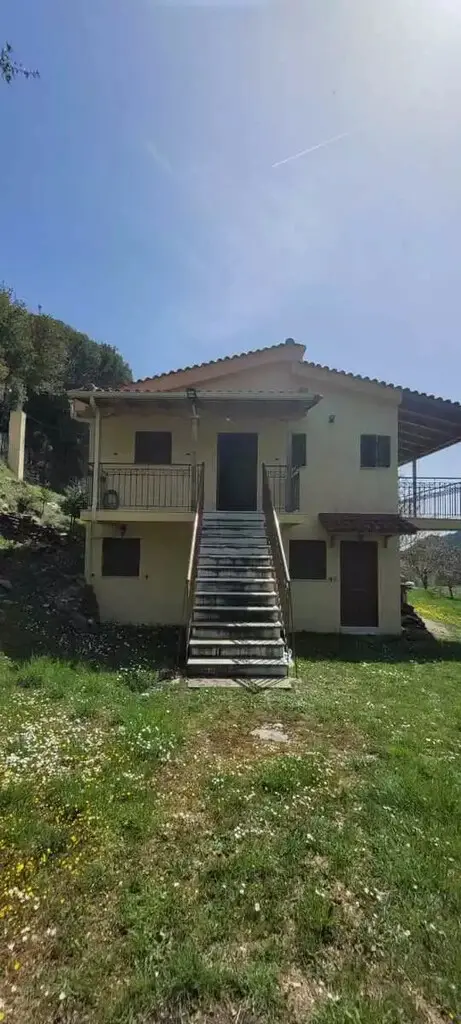 Detached House Of 160 M² In Western Peloponnese