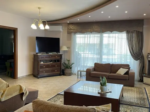 Flat Of 192 M² In Chalkidiki