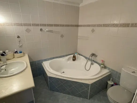 Flat Of 192 M² In Chalkidiki