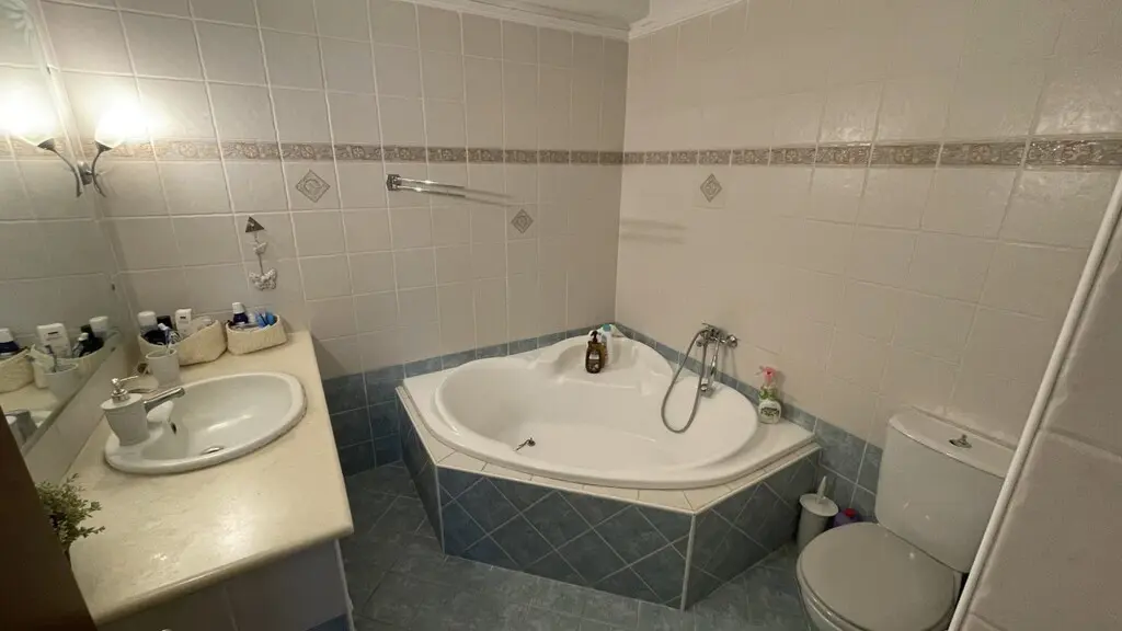 Flat Of 192 M² In Chalkidiki