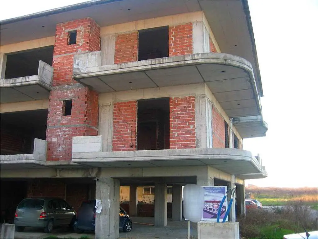 Maisonette Of 413 M² On The Olympic Coast