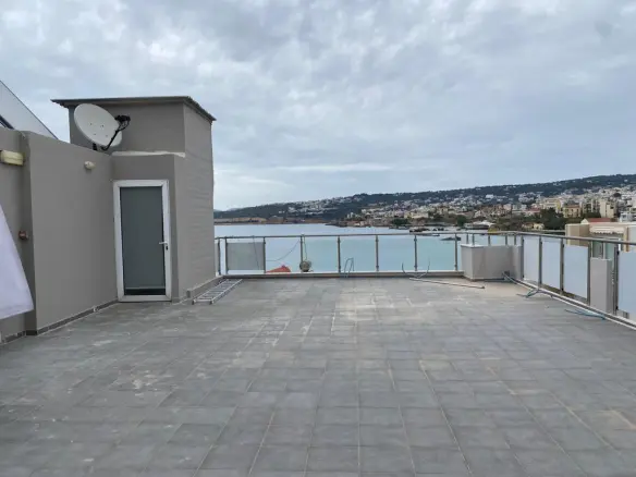 Hotel Of 570 M² In Crete