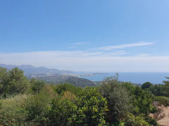 Land Of 18977 M² In Crete