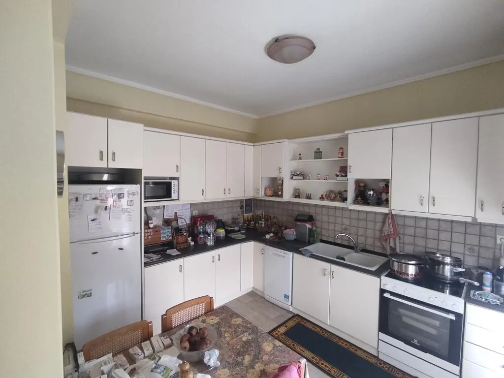 Flat Of 160 M² In The Suburbs Of Thessaloniki