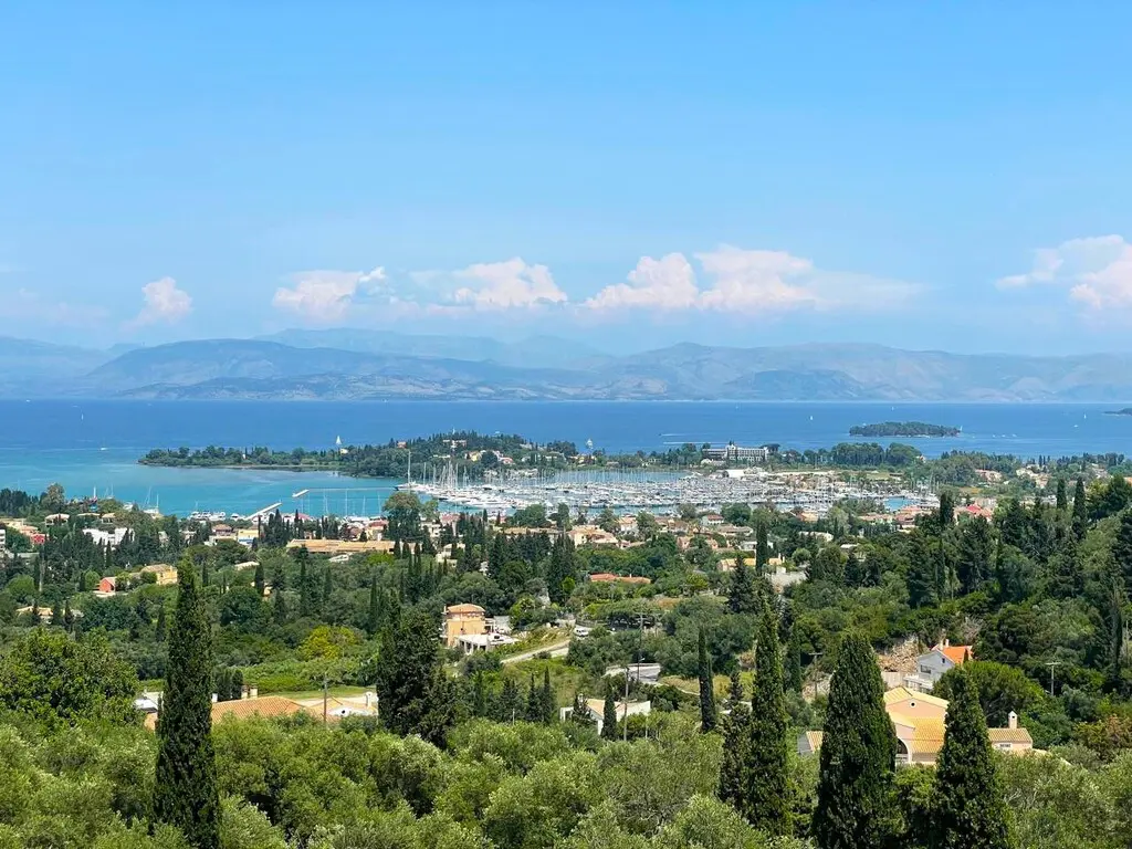 Villa Of 153 M² In Corfu