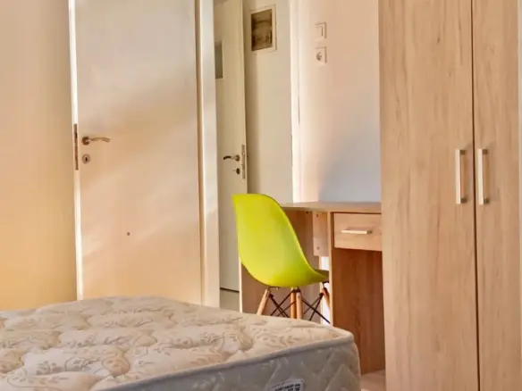 2-bedroom Flat In Charilaou, Greece (80 M²)