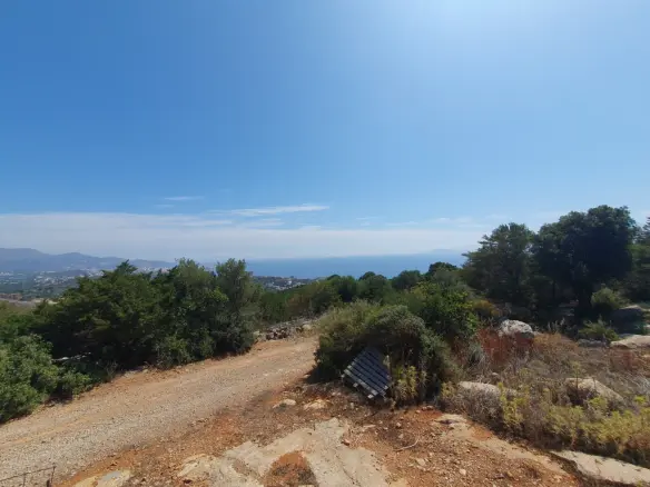 Land Of 18977 M² In Crete