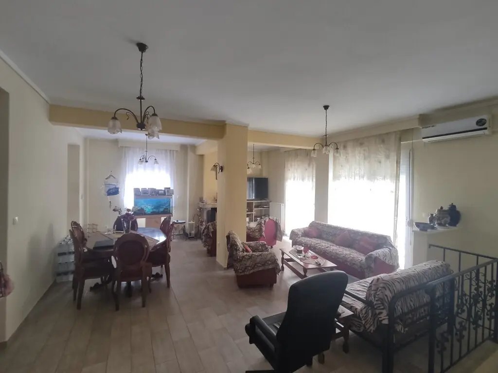 Flat Of 160 M² In The Suburbs Of Thessaloniki