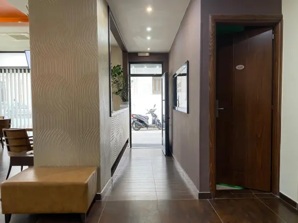 Hotel Of 570 M² In Crete