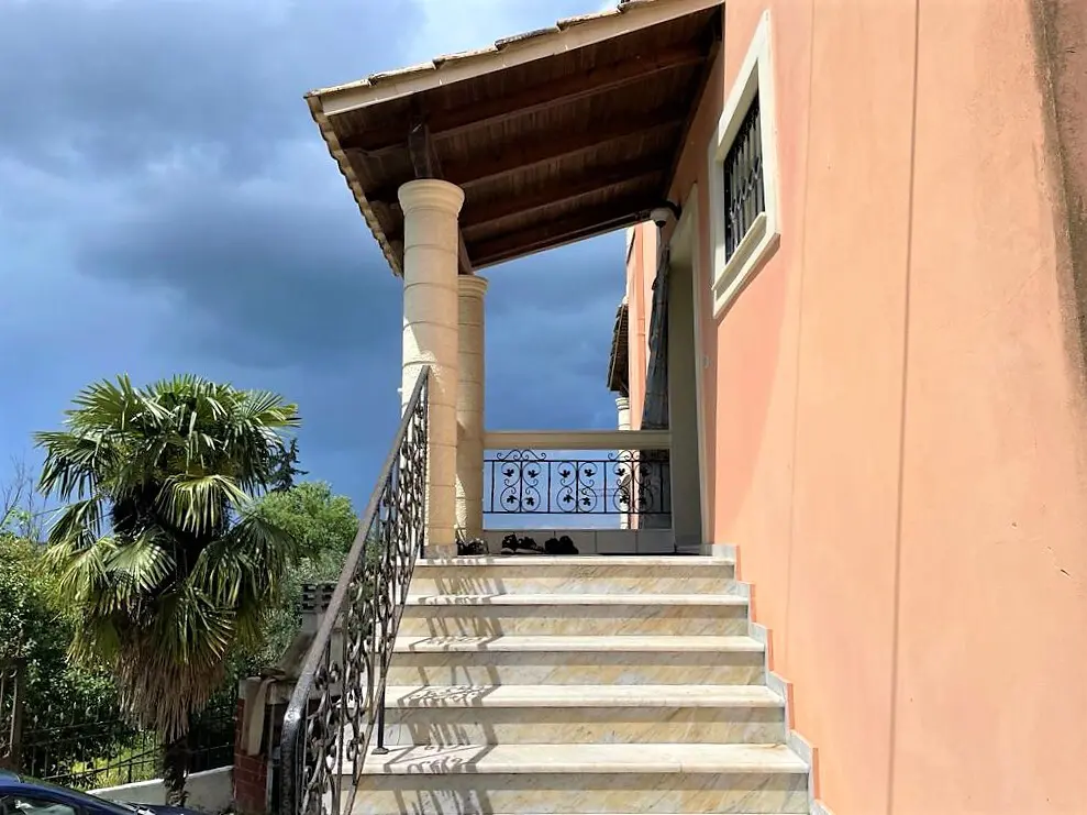 Detached House Of 270 M² In Corfu