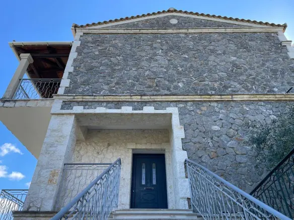 Villa Of 167 M² In Corfu