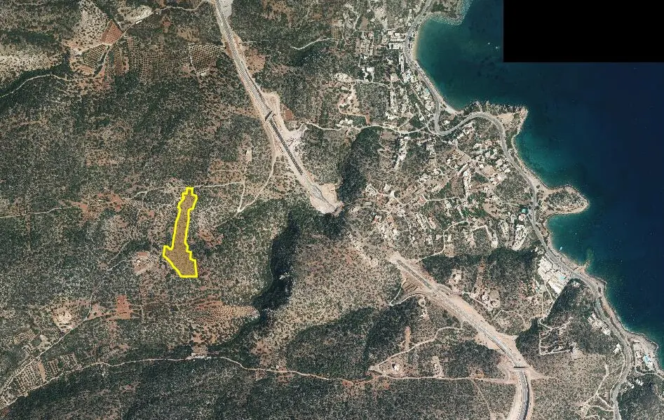 Land Of 18977 M² In Crete