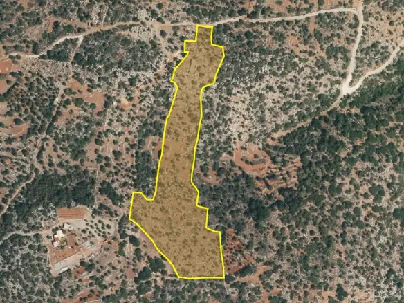 Land Of 18977 M² In Crete