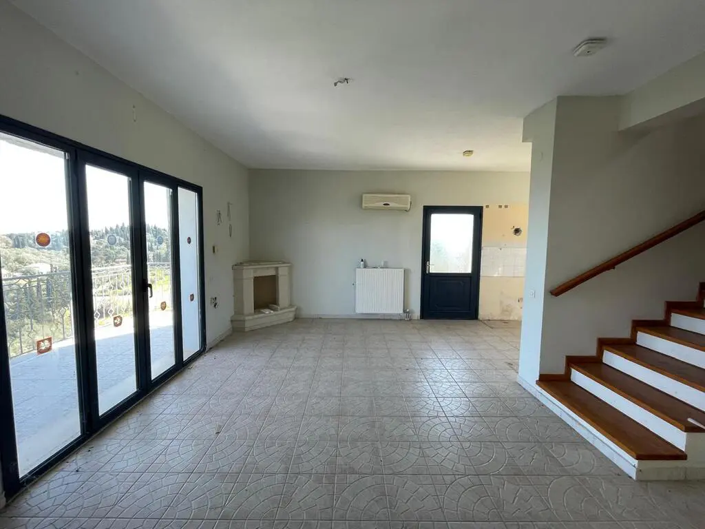 Villa Of 167 M² In Corfu