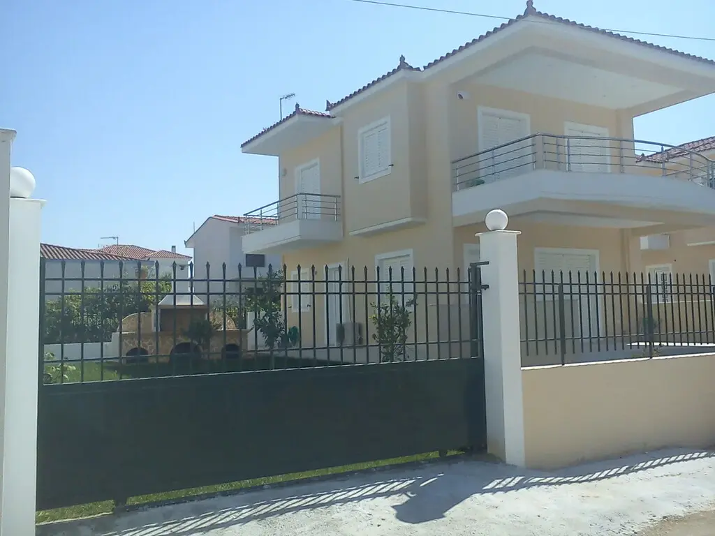 Maisonette Of 100 M² In Peloponnese