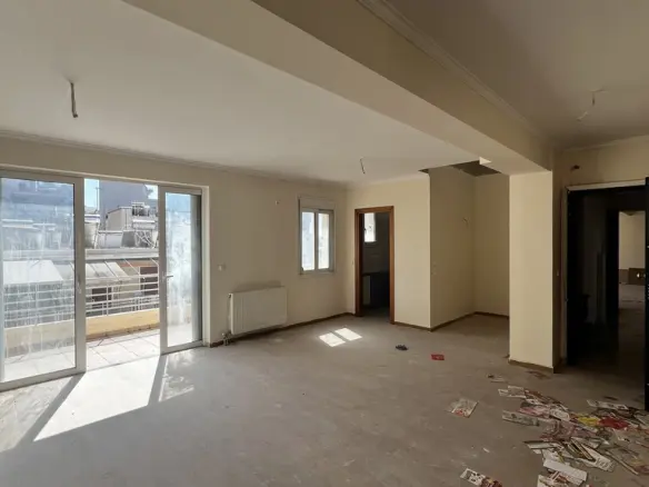 Apartment Of 121 M² In Athens